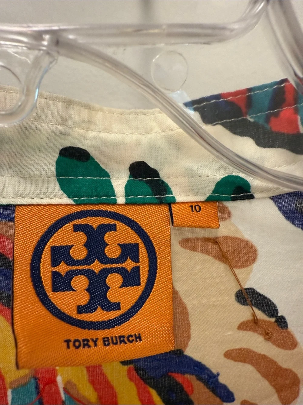 Tory Burch lightweight neck